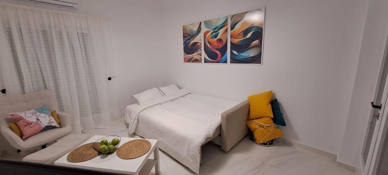 Charmant Apartment Athens